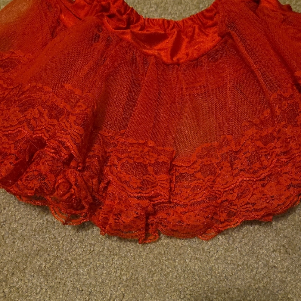 New Leg Avenue Scarlet Lace Trimmed Petticoat Skirt - Picture 4 of 7